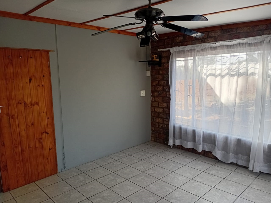 Commercial Property for Sale in Friemersheim Western Cape